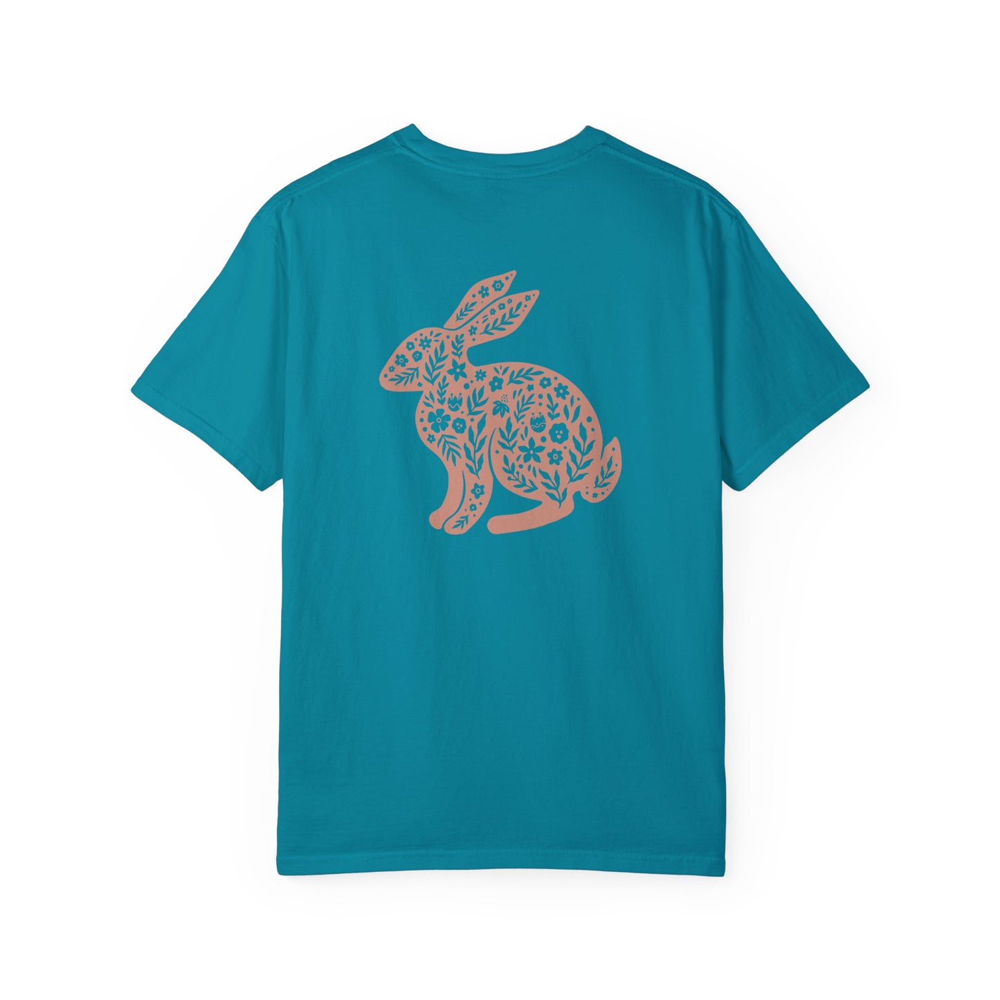 Mama Bunny 🐰Unisex T-shirt