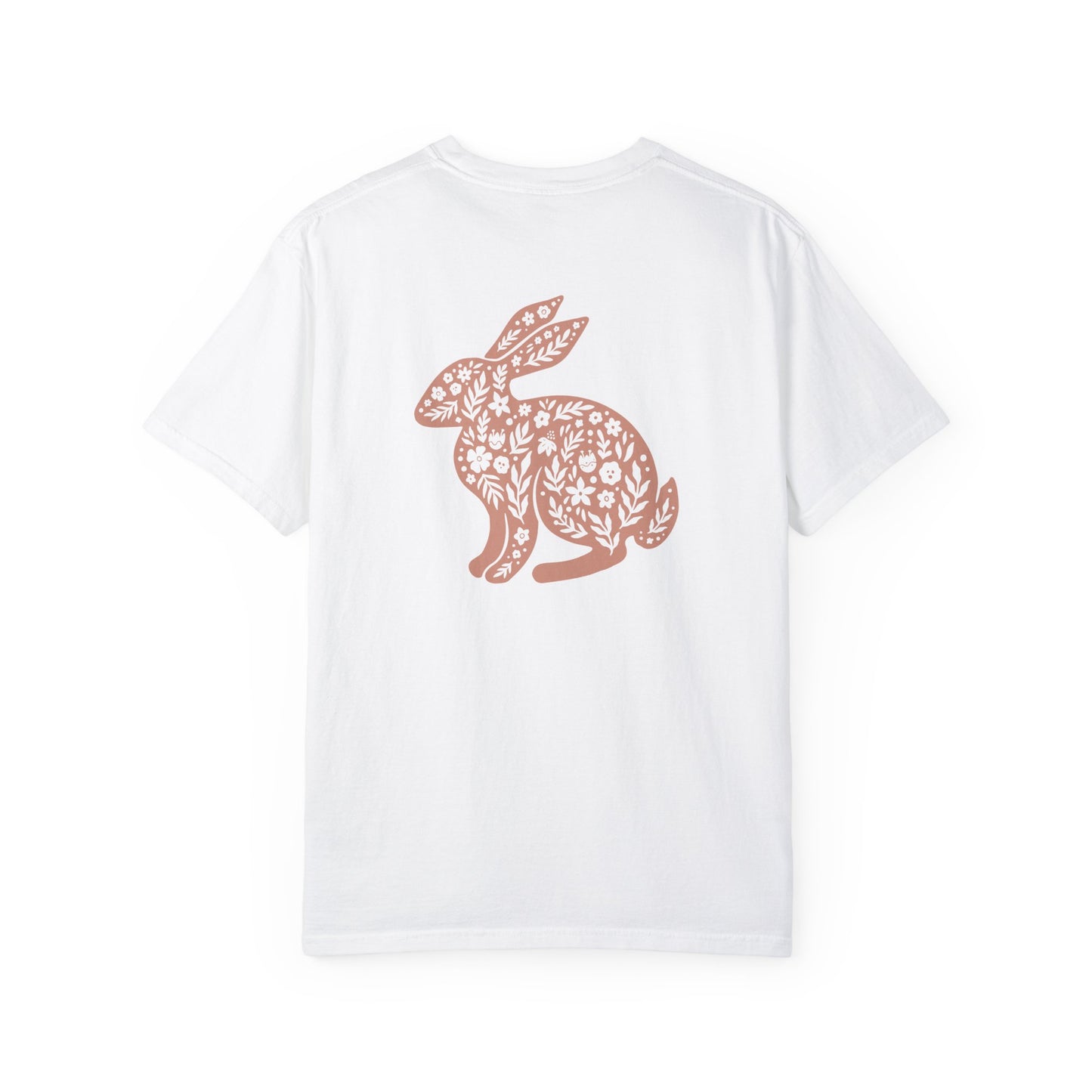 Mama Bunny 🐰Unisex T-shirt