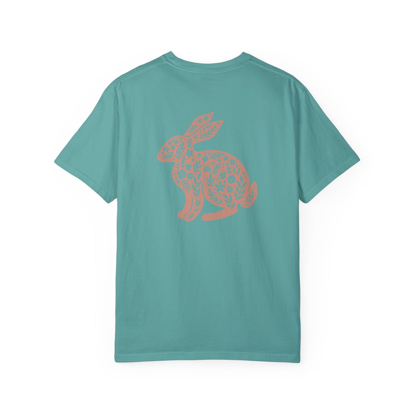 Mama Bunny 🐰Unisex T-shirt