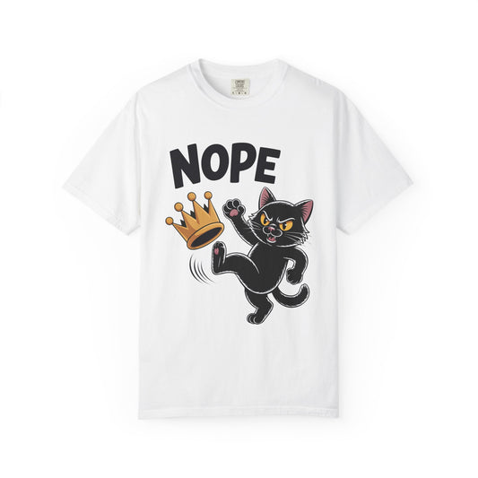 No Kings👑 Unisex Garment-Dyed T-shirt