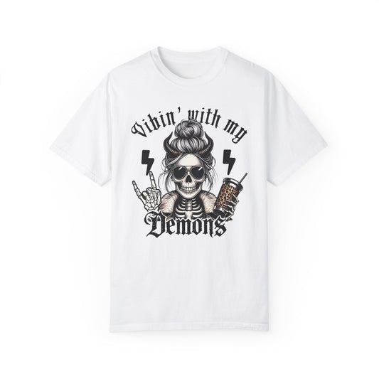 Vibin' with My Demons💀Unisex T-Shirt